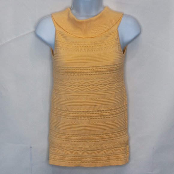 White House Black Market Sweaters - White House Black Market Pointelle Sweater Womens XS Yellow Sleeveless Top N12X